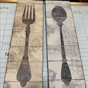 Fork and spoon wall decor